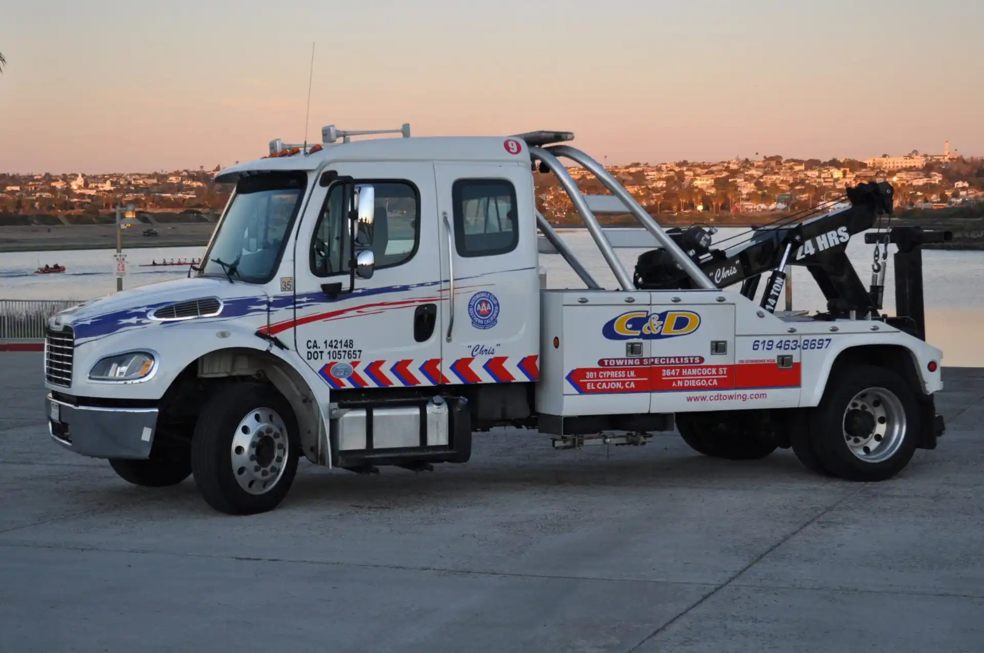 California Towing & Recovery gallery image