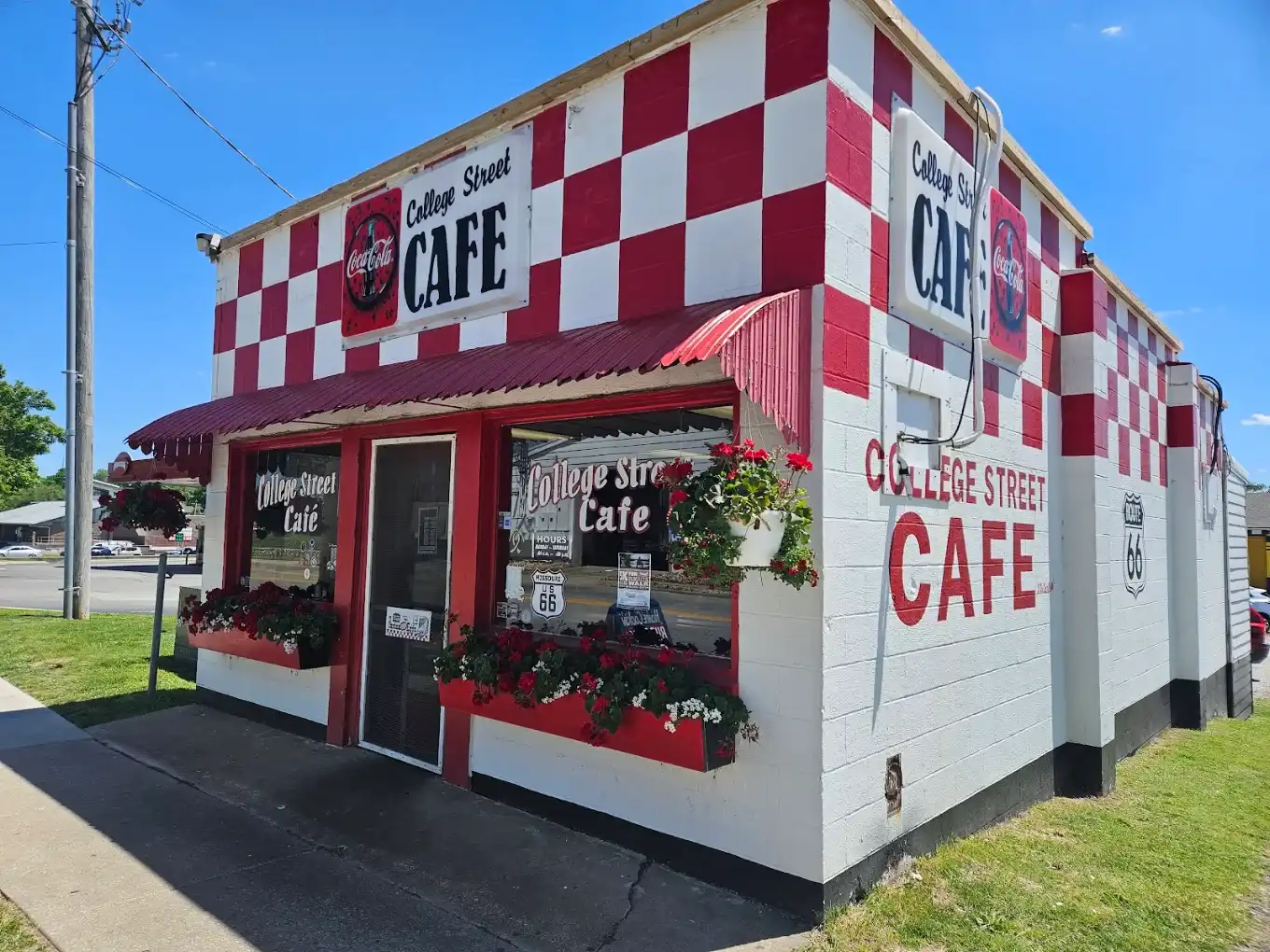 College Street Café logo